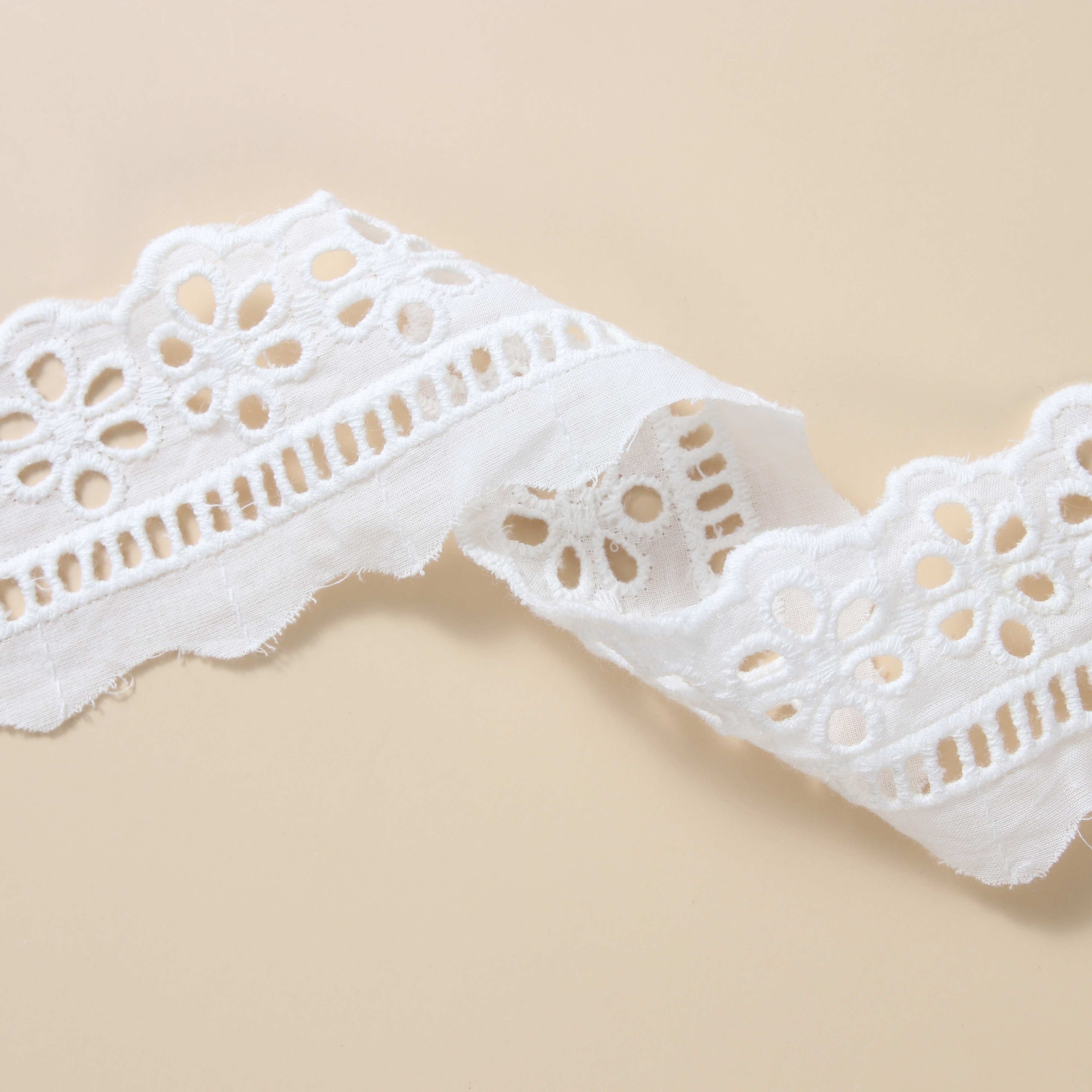 Polyester Embroidery Lace Fabric White Embroidery Lace Trim For Dress