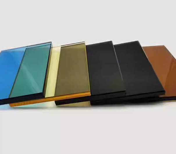 6500x3300 Blue Tinted Toughened Glass 12mm Environmental Waterproof