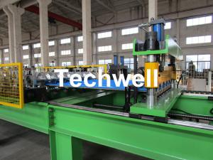 China High Speed Steel Roofing Sheet Roof Roll Forming Machine with Flying Cutting on sale