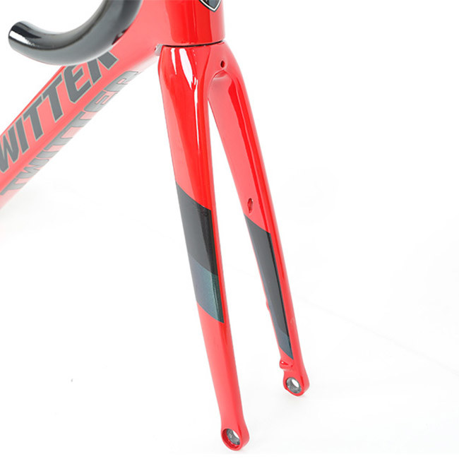 Customized Logo Carbon Road Frame , 56cm Bike Frame Multiple Color Choices
