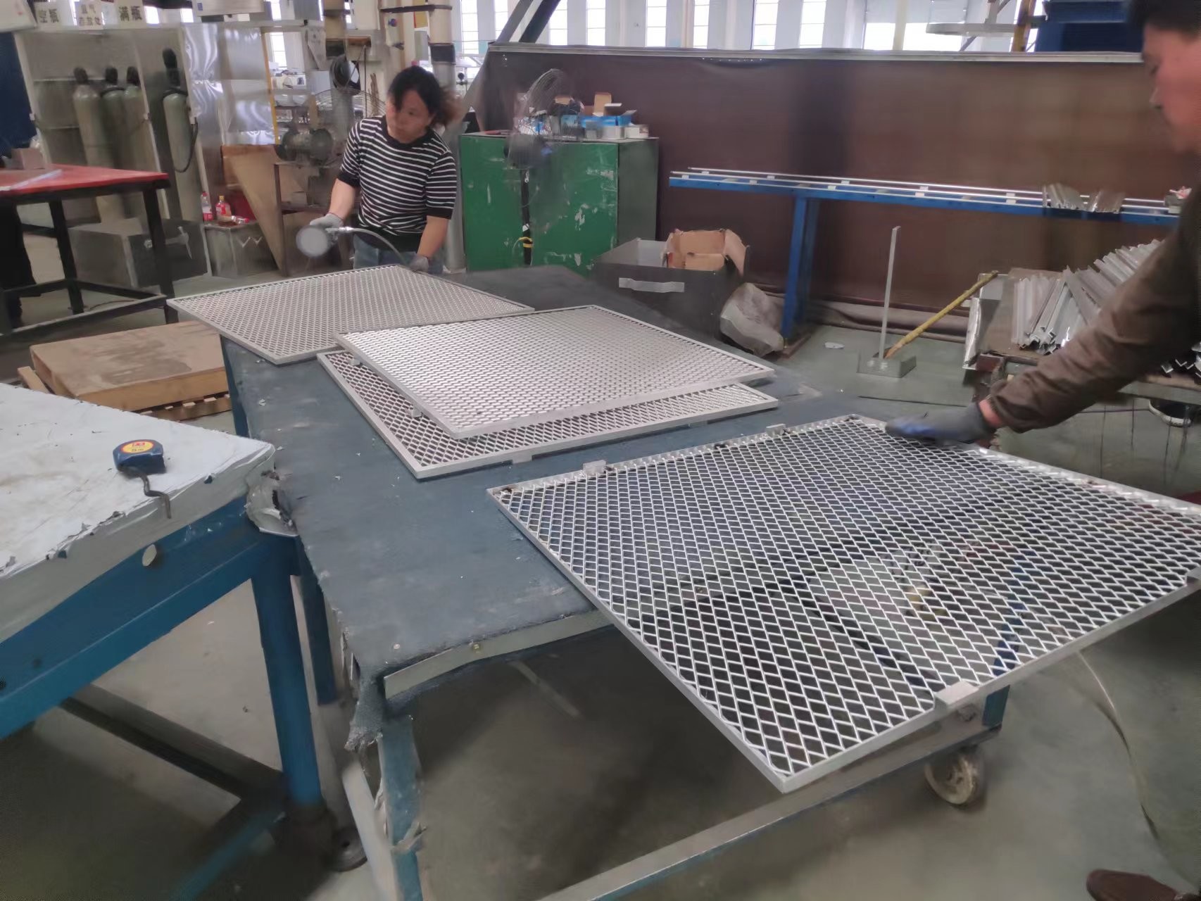 Building Materials Diamond Aluminum Expanded Metal Sheet Powder Coated