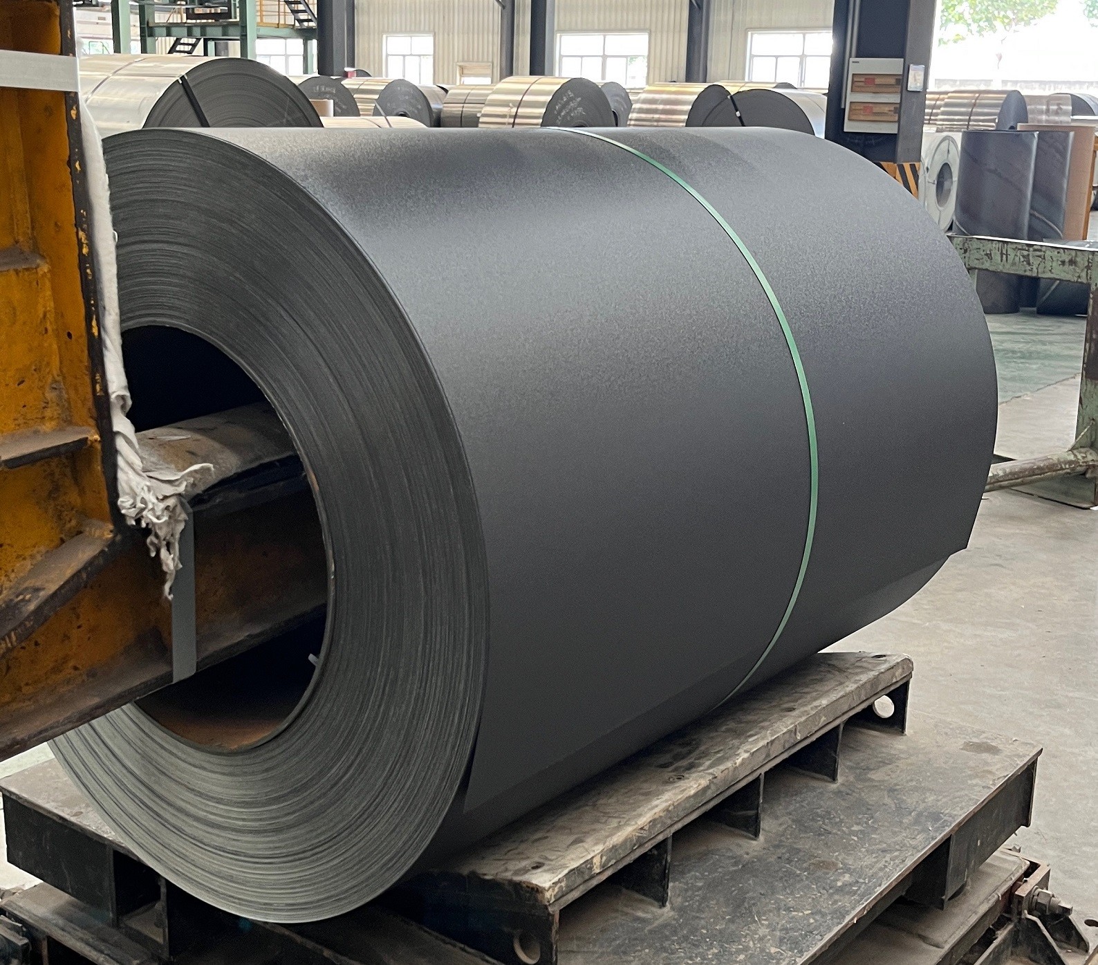 0.50-1.0mm 1200mm Z275 Matt PPGI Pre Finished Or Pre-painted Color Coating Steel Coils S320GD/DX51D For Roofing