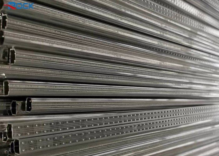 Seamless Welding Line Aluminum Spacer Bar Smooth Surface For Upvc Windows Doors