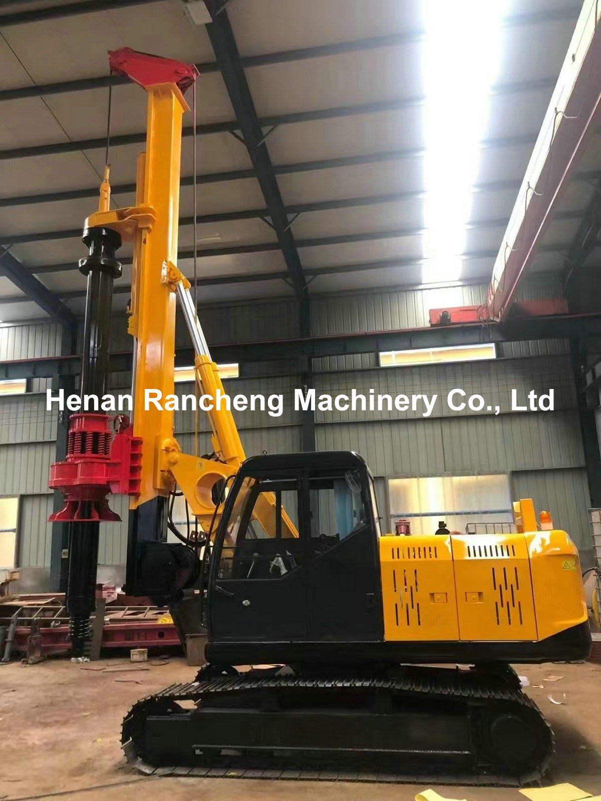 Hydraulic Bored Piling Rotary Drilling Rig 95KW Yuchai Engine 15m Piling Depth