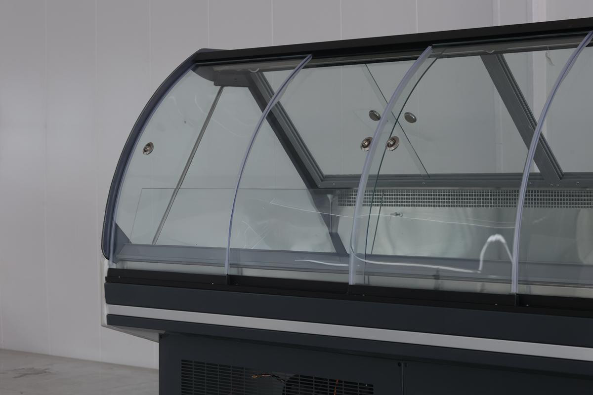 Curved Glass Deli Display Refrigerator