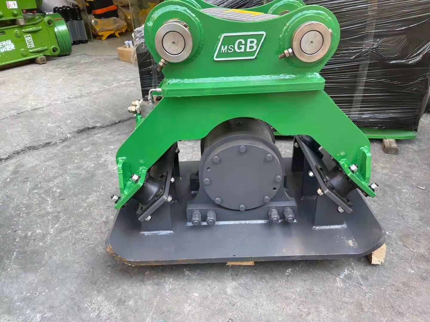 Silenced Excavator Hydraulic Breaker Hammer Rock Breaker With 68mm Chisel