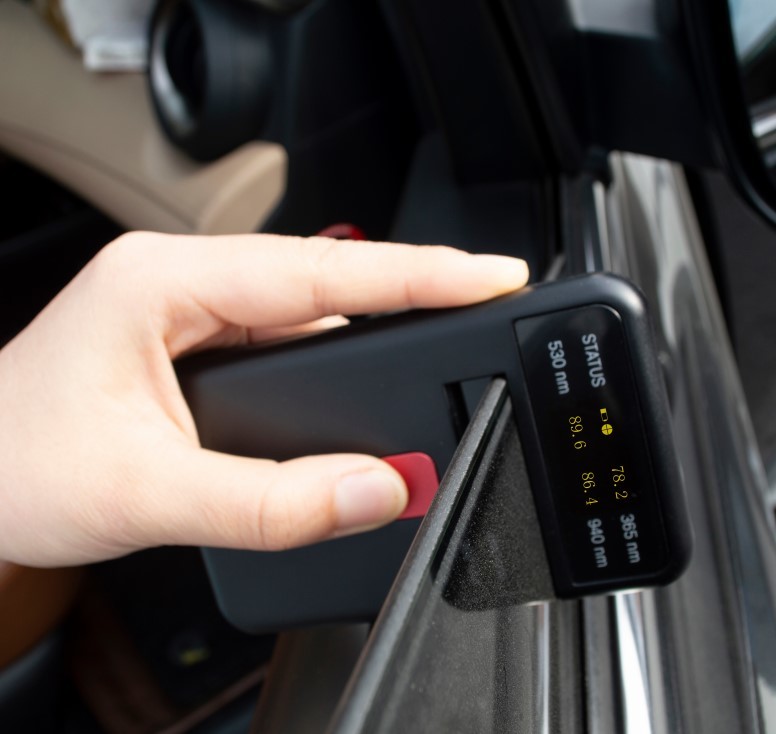 Portable Transmittance Meter For UV Light Visible Light And Infrared Light