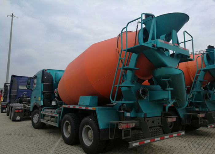 Large Capacity Concrete Mixer Truck For Construction Site SINOTRUK HOWO A7