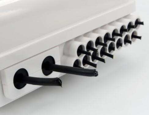 Cable Distribution Box IP 65 ，2 inlet, 16 outlet Fiber Distribution Terminal FTTx