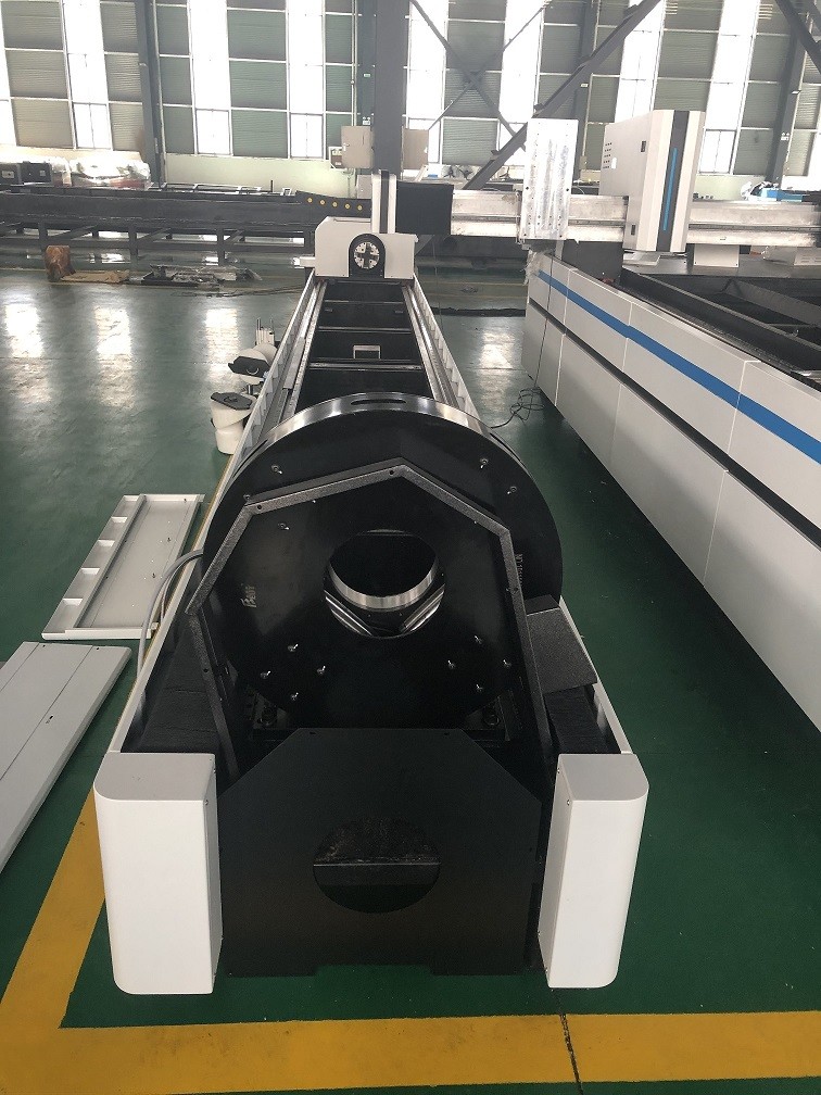 Elliptical Pipe CNC Cut Machine Metal Tube Laser Cutter Fiber Laser 6000mm 120m/Min