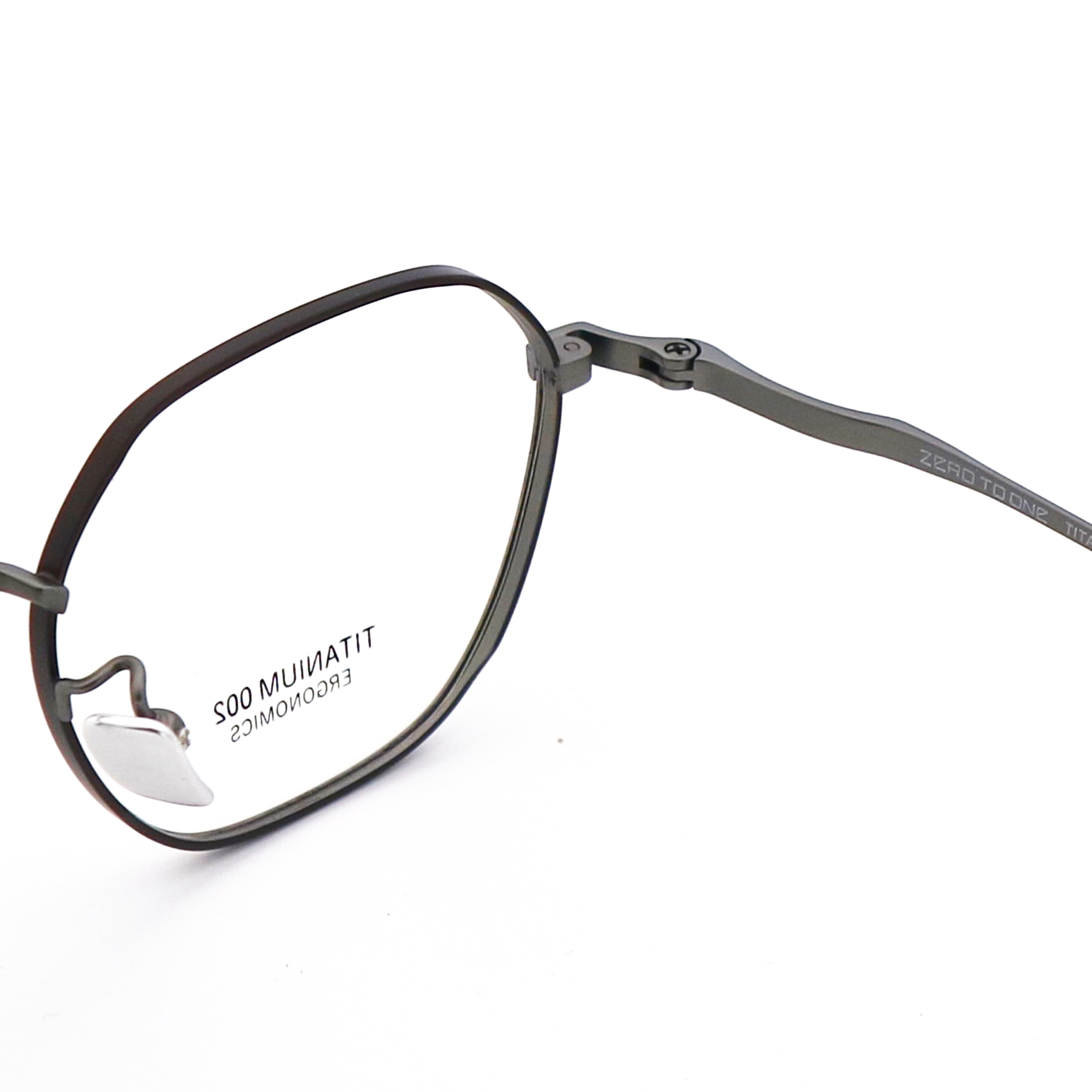 Various Colors Polygons IP Plating Bate Titanium Glasses Frames