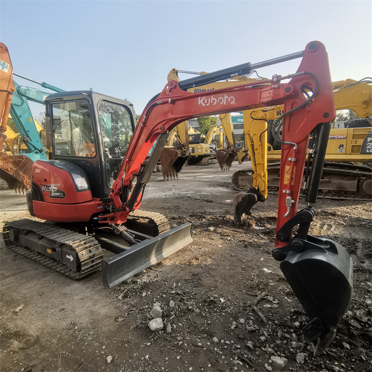 Original Design Kubota U35 Excavator in Good Condition 1600 Working Hours 18.5 KW