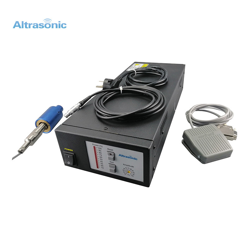800 Watts 30kHz Frequency Ultrasonic Cutting Machine For Robot System
