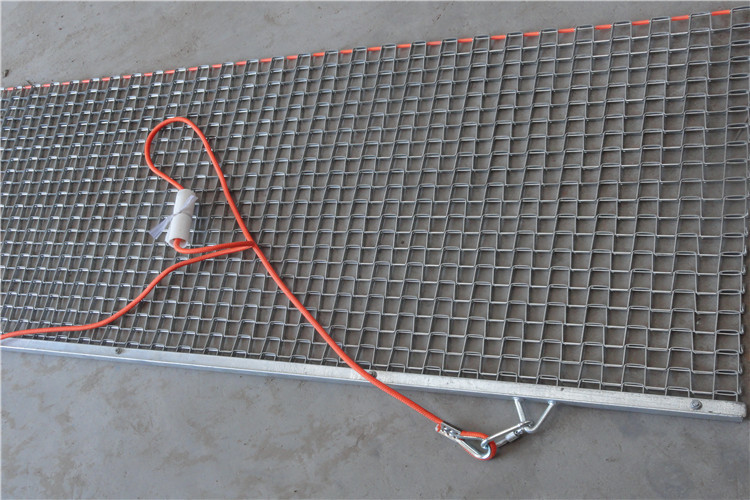 Metal Drag Mat Ensures Better Fields Condition For Competition