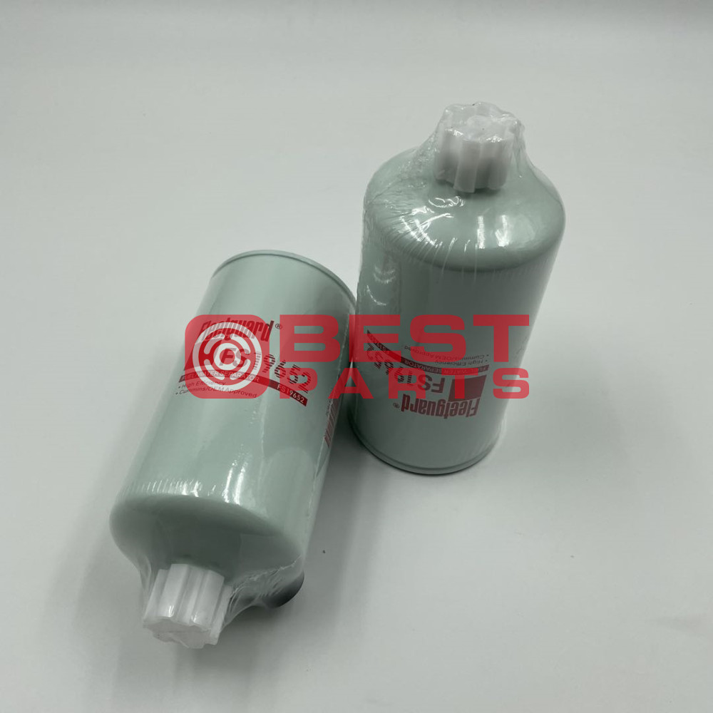 Excavator Engine Parts Fleetguard Water Separator Fuel Filter BF46170 FS19652 FOR