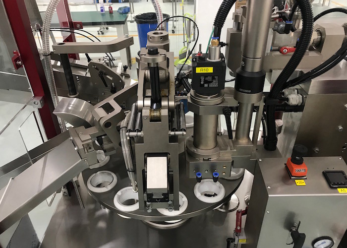 Liquid Soap Tube Filling And Sealing Machine High Precision Track Positioning 80 Pieces/Min