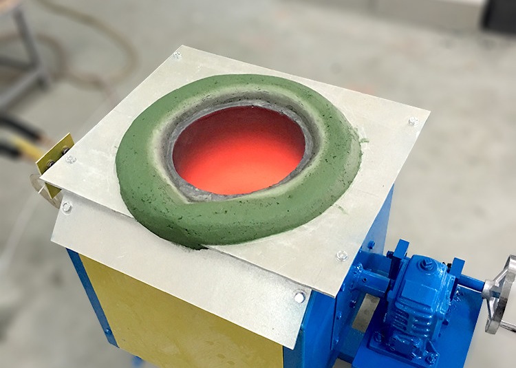 110kw Medium Frequency Metal Smelting Furnace 50-200kg Stainless Steel Melting Furnace