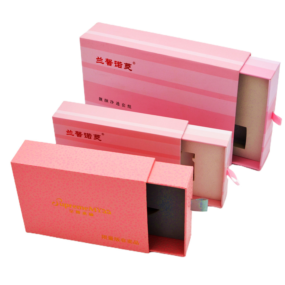 Cardboard Match Sliding Drawer Gift Boxes Embossing FSC Rigid Tap Push And Pull