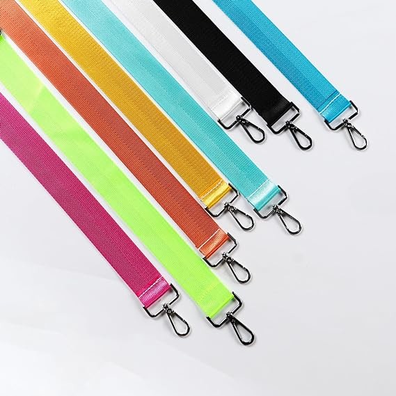 Barber Apron Cross-back Adjustable Apron With 3 Pockets Hair Salon Work Apron for Hair Stylist (22.8” W 25.5” L)