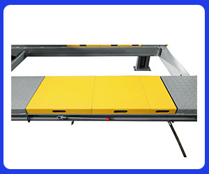 4000kg T440D Robust 4 Post Vehicle Lift For Heavy Vehicles Repair
