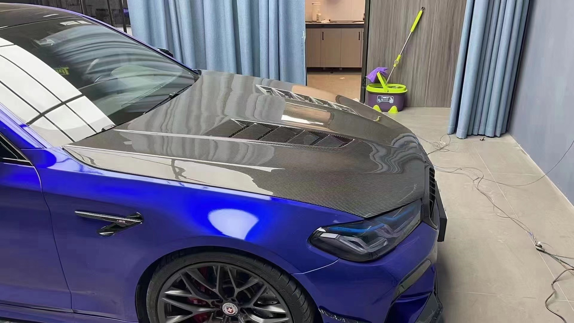 For BMW 5 Series G30 G38 F90 Carbon Fiber Machine Cover G30 G38 F90 Dry Carbon Fiber Engine Hatch Cover