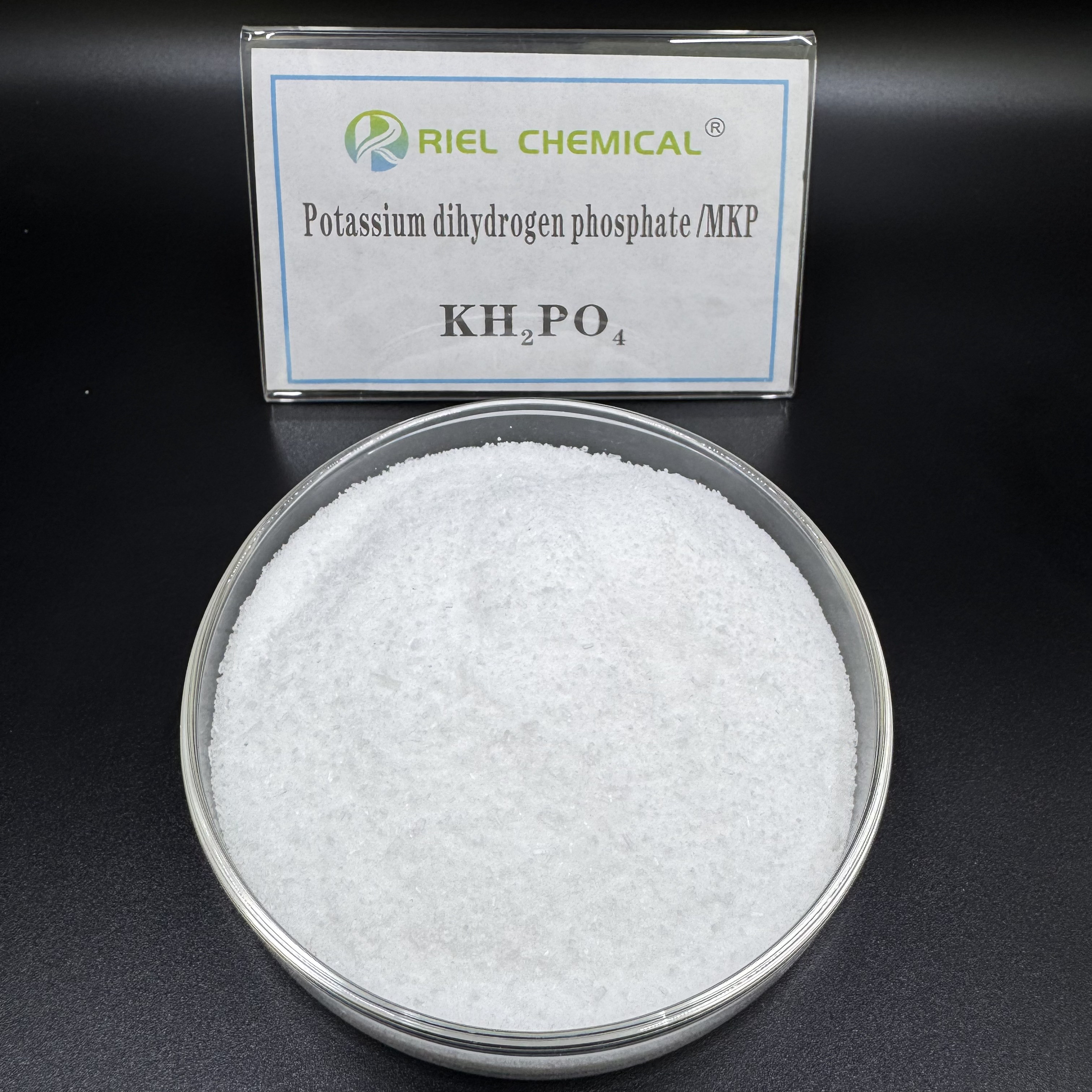 Agricultural Grade 98% Potassium Dihydrogen Phosphate 2.338 g/cm³ For Supplement Nutrients