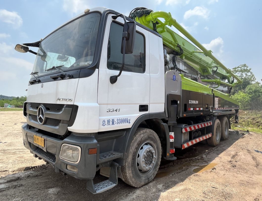 Renovated Condition 2012 Zoomlion 47m Concrete Pump Used Mobile Hydraulic Pump Batching Plant
