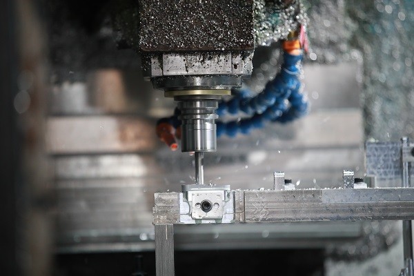 Precision 4 Axis CNC Machining Services Metal Hardware Parts Oem Service
