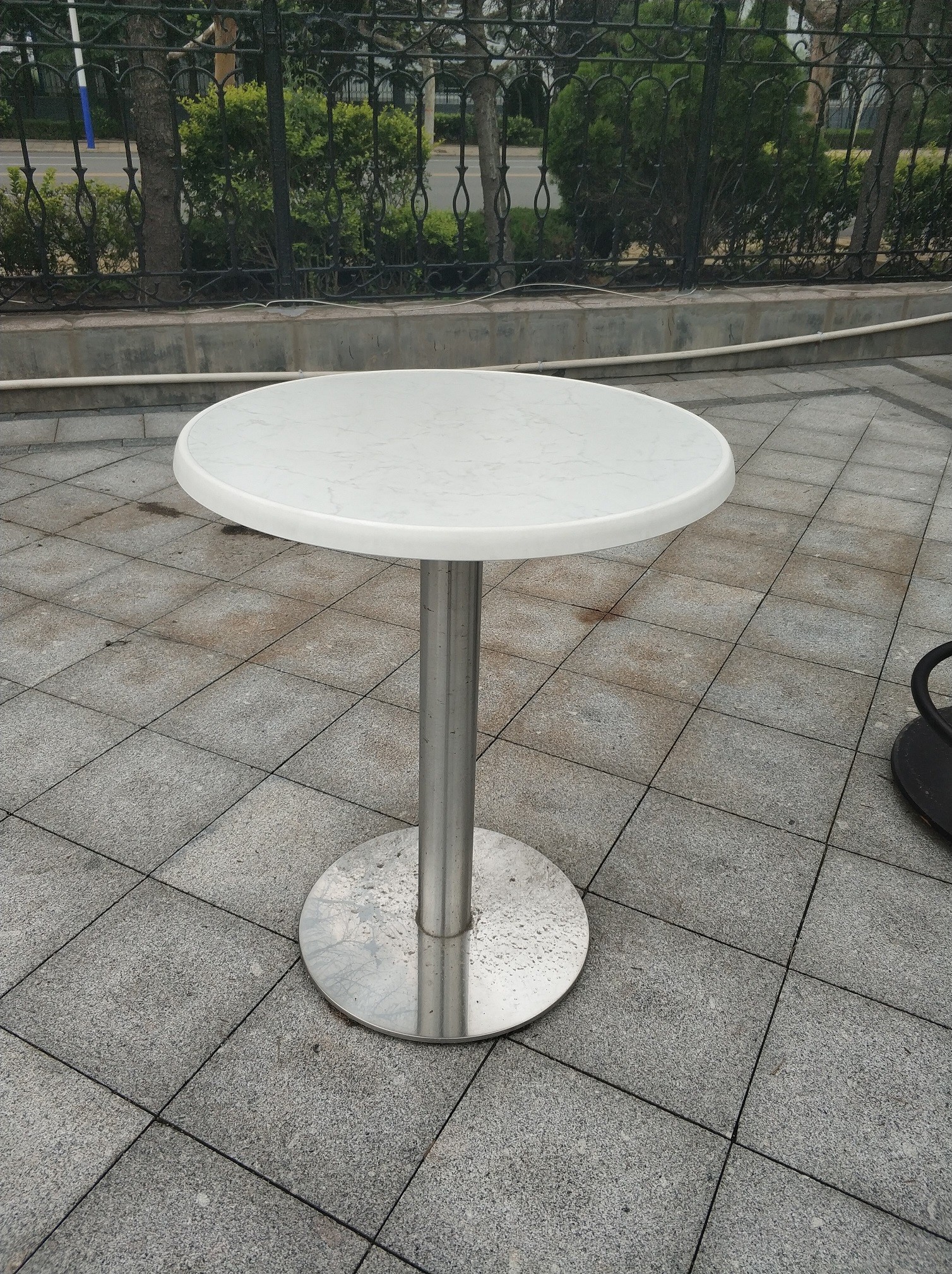Hospitality Round Cast Iron Bistro Table base Dining Table leg Black Powder Coating