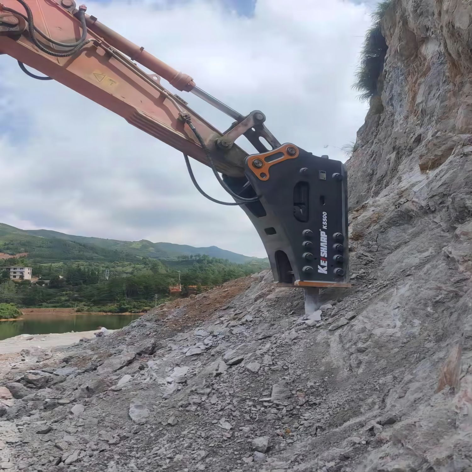 Customized Side Type Hydraulic Breaker Wear Resistant Hydraulic Crushing Breaker