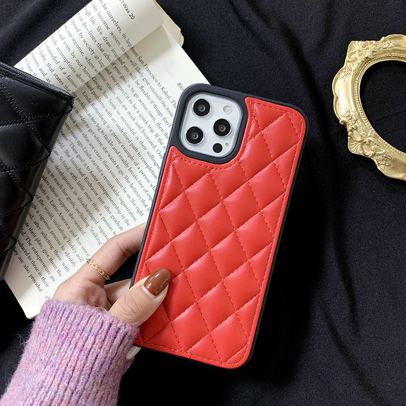 PU Leather Designer Cell Phone Cases Stitched Grill Pattern Camera Protection