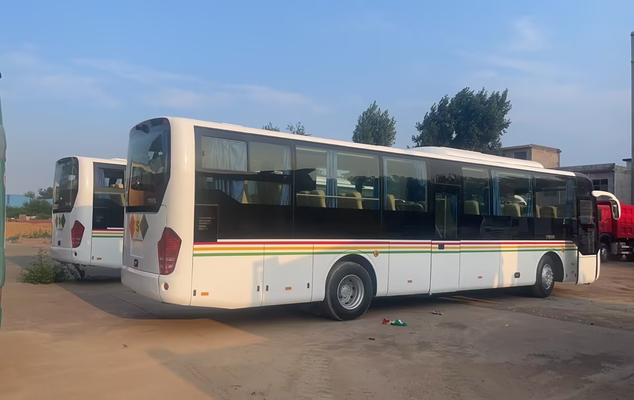 Left Hand Drive 65 Seats Used Passenger Coach Bus with Affordable and Good Condition
