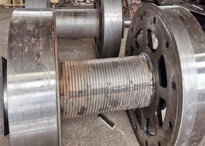 Smooth Winch Drum Wrapped Steel Lebus Sleeve Secure With Bolted Or Welded Connection
