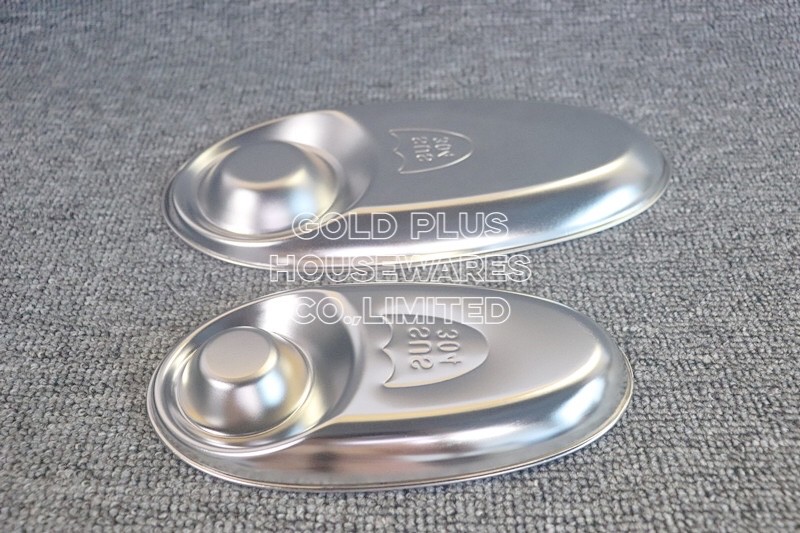 Dinnerware oval shape sauce compartment appetizers food grade durable stainless steel two section kids lunch box