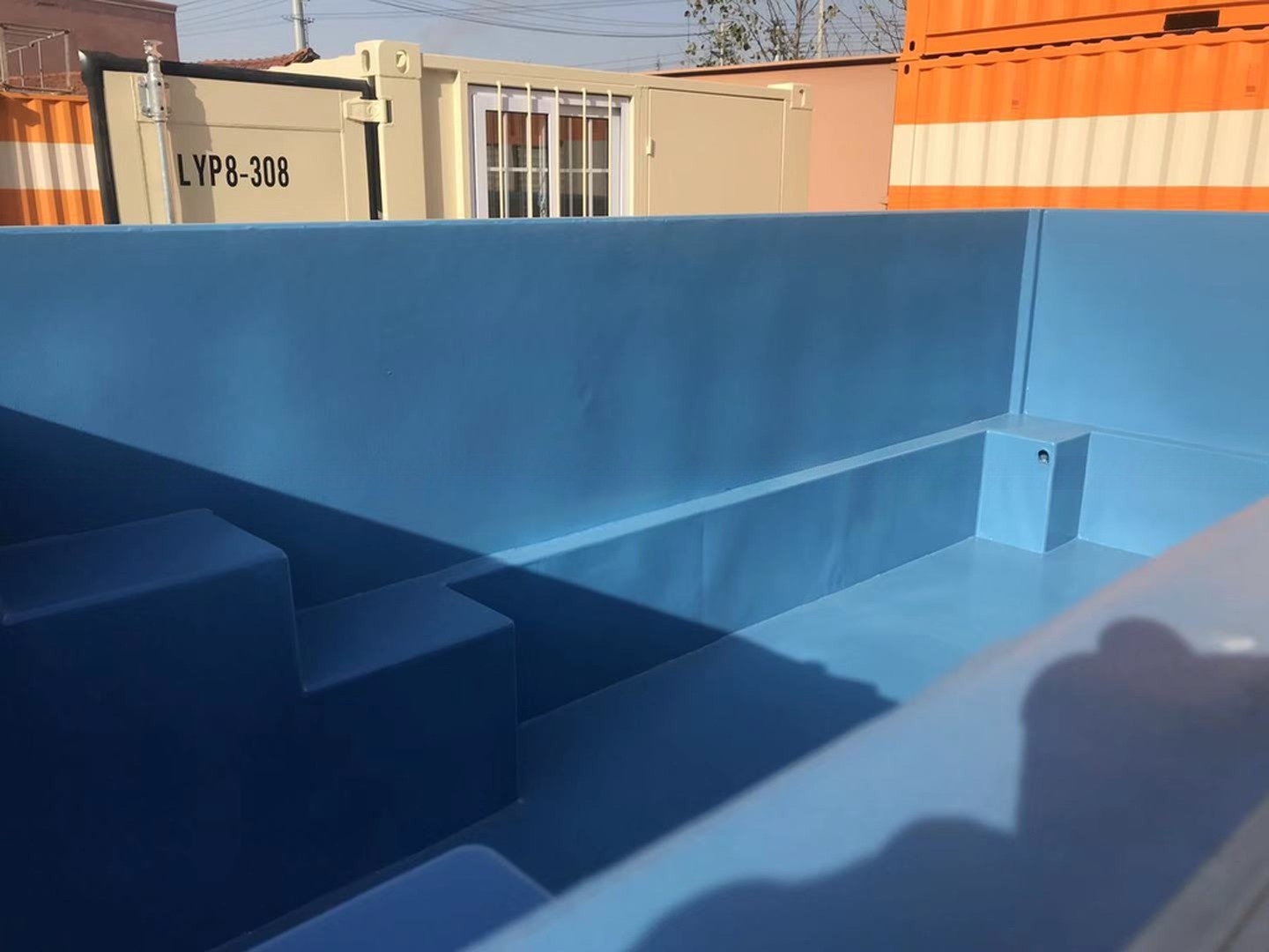 Outdoor 20ft 30ft 40ft Shipping Container Swimming Pool with Filtration Included and Customized Color