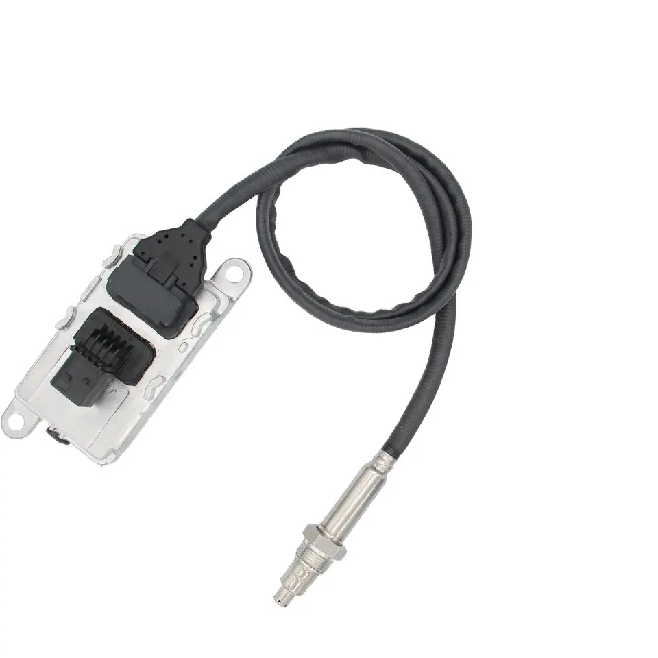 24V Nitrogen Oxide Sensor Fit For Hyundai Truck OE 29650-84310 5WK97301
