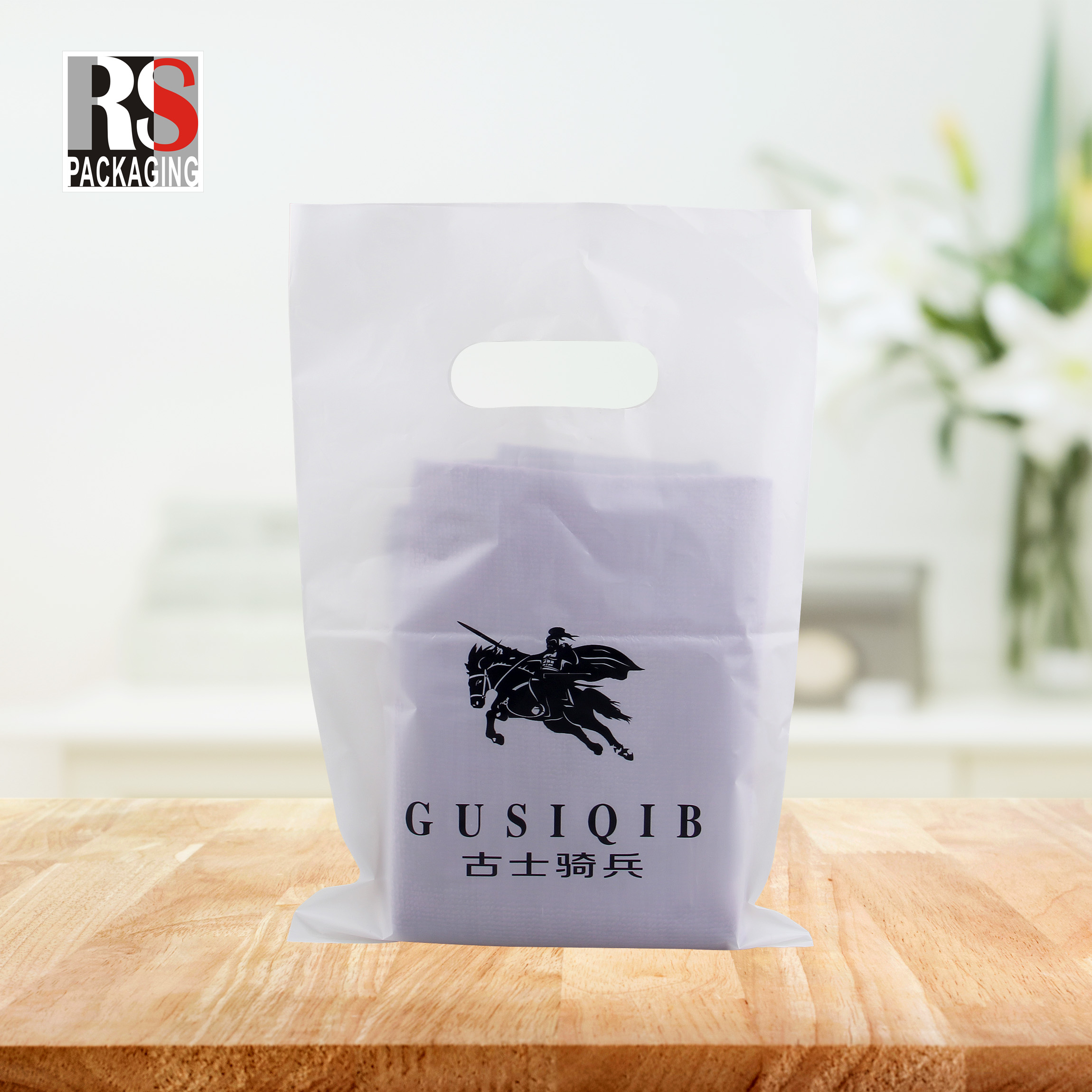 Custom Mylar Die Cut Handle Poly Bags Recyclable Plastic Gift Bag Shopping Bag