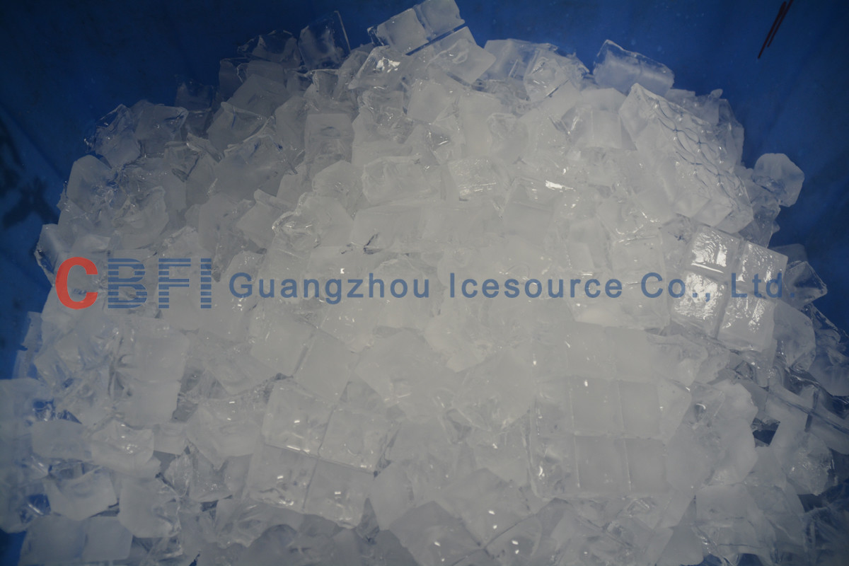 Stainless Steel Automatic 3 Ton Cube Ice Machine Energy Saving