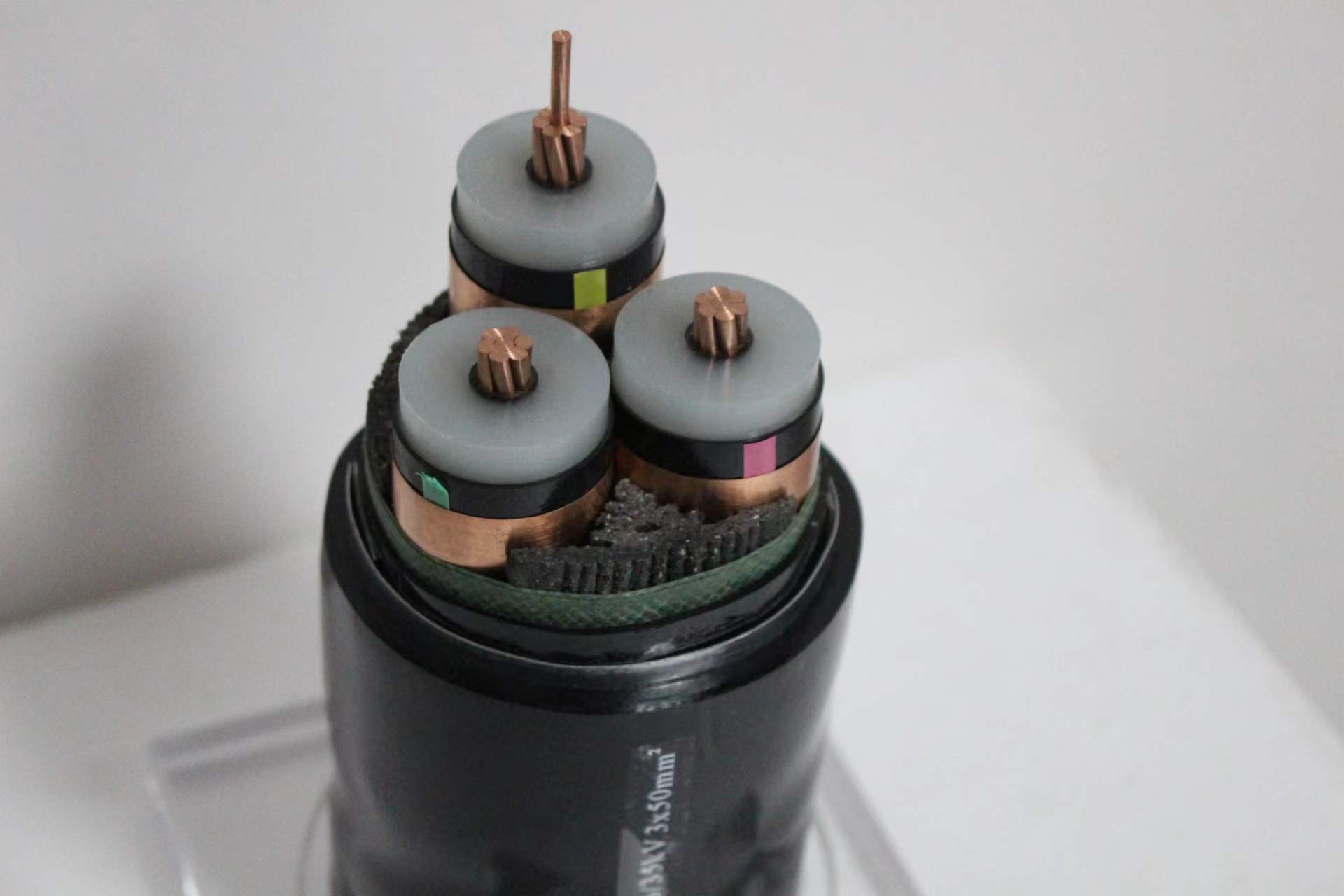 Medium Voltage Single Core XLPE Insulated Armoured Power Cable 11kv 15kv 20kv 33kv 35kv