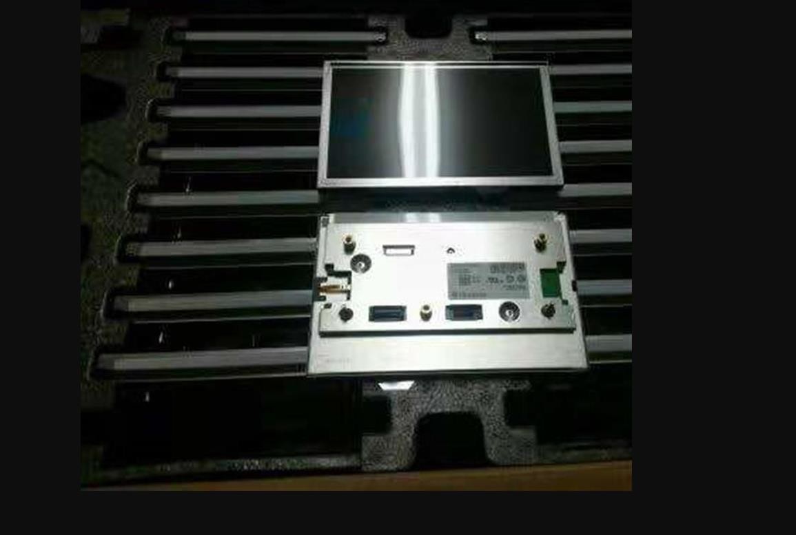 15.0" 1024x768 150cd/m2 Tft Lcd Screen 85PPI LP150X08-TLA8 45/45/15/35 (Typ.)(CR≥10)