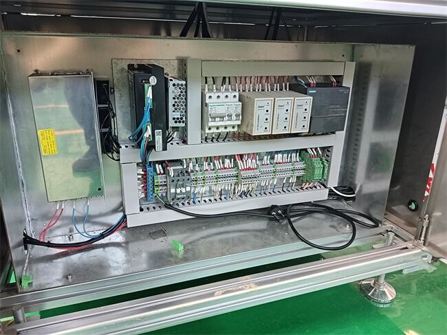 PLC Control System Automatic Flat Labeling Machine for 300-500 Bottles/min Labeling