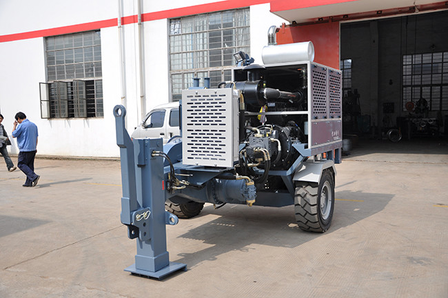 Transmission Line Stringing Equipment 60kN Hydraulic Puller Machine With Cummins Engine