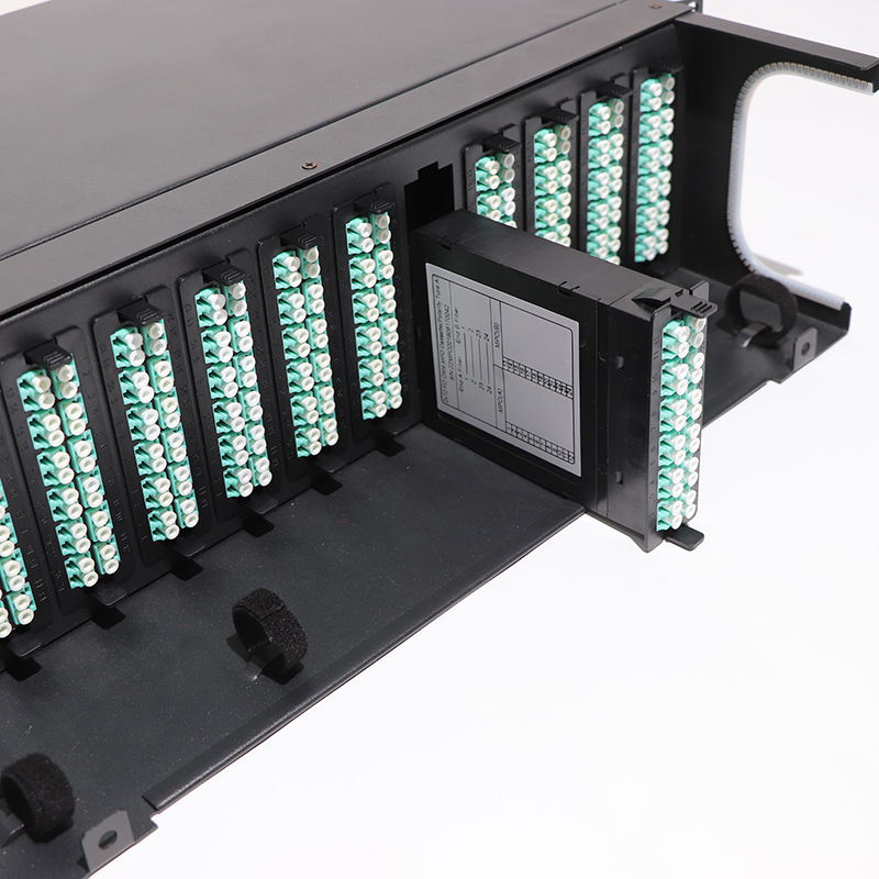High Density Fiber Optical Patch Panel 19 Inch 1U MPO MTP-LC 24F 10G 40G