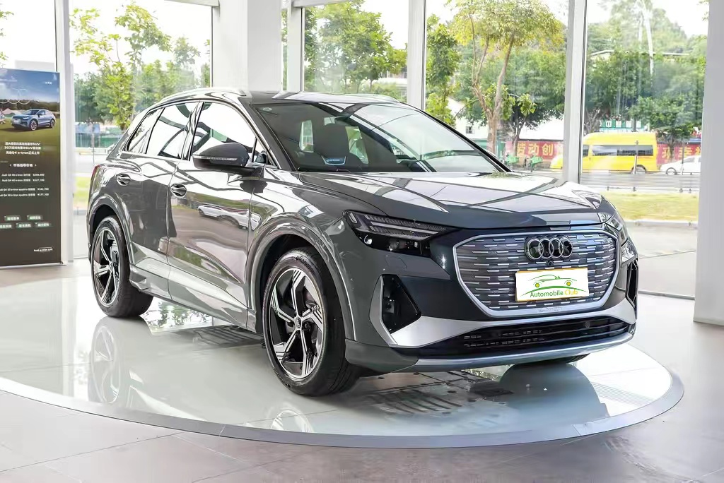 2023 Au-di Q4 40 E-tron Inaugural Version Pure Electric 204 Hp Pure Electric Cruising Range 605km Maximum Speed 160km/h
