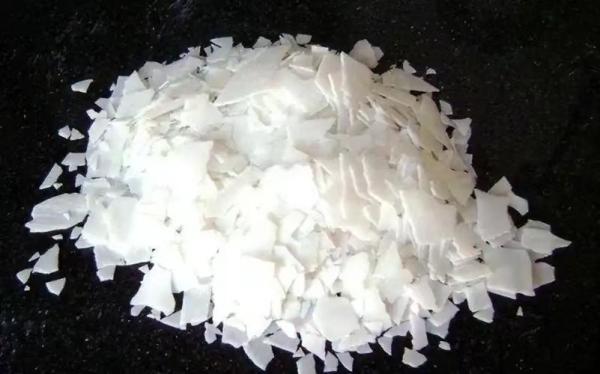 Sodium hydroxide Inorganic Chemical Raw Materials Essential for Manufacturing