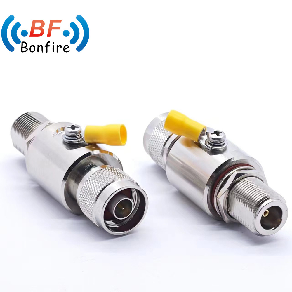 698-3800MHz F Type RF Lightning Arrester Double Dual Female Audio F Jack to F Jack Coaxial Cable Television Surge Protector Arrestor RF Arrester