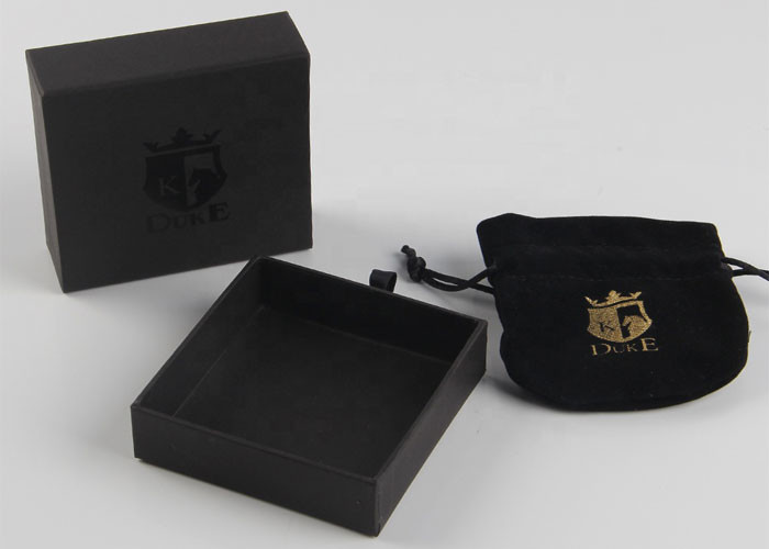 Black Color Luxury Gift Packaging Boxes Reusable Cutsomized Logo For Bracelet