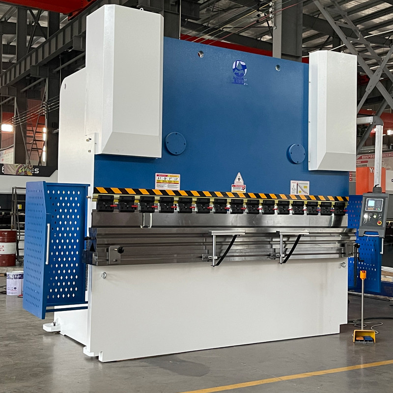 Highly Efficient WC67Y-400T4000 NC Controller Hydraulic Press Brake 26KW