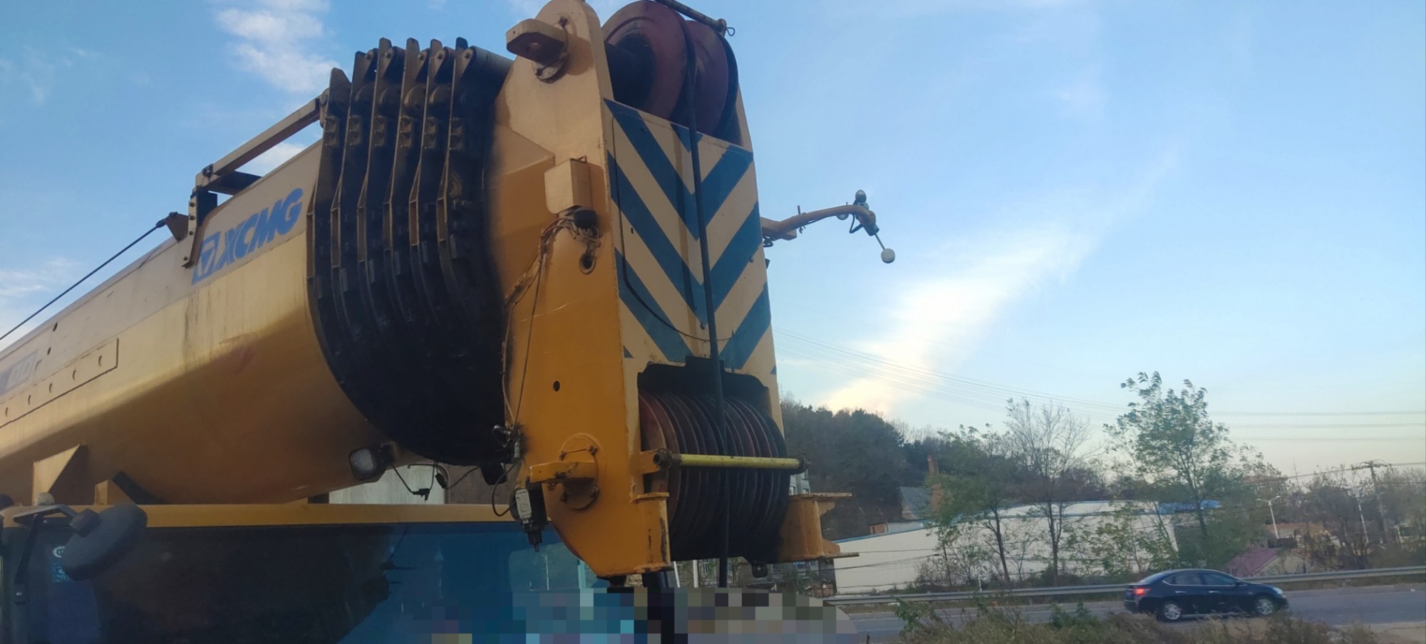 Extremely Efficient XCA200 200 Ton Mobile Hydraulic Truck Crane Heavy Lifting Equipment