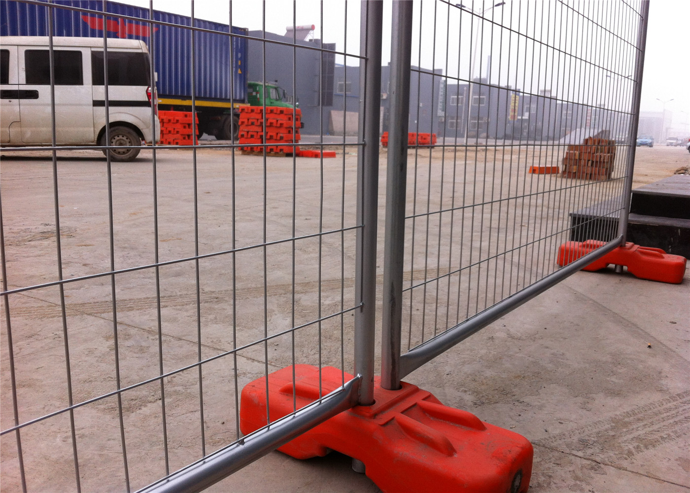 Temp Construction Security Fence Panels 2.1m*2.4m /1.82m*2.9m OD 32mm SHS 25mm tubing Powder Coated Construction Fence